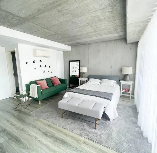 * Blanc Studio Aveiro *