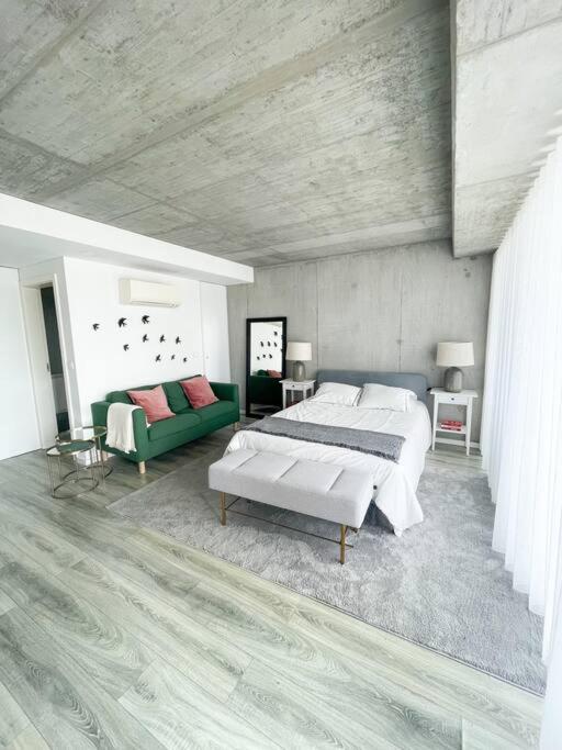 * Blanc * Apartment